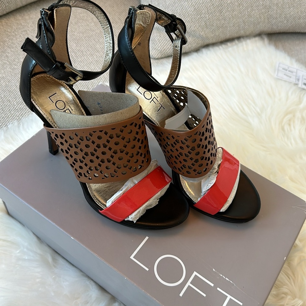 Ann Taylor Loft Platform Heel Sandal